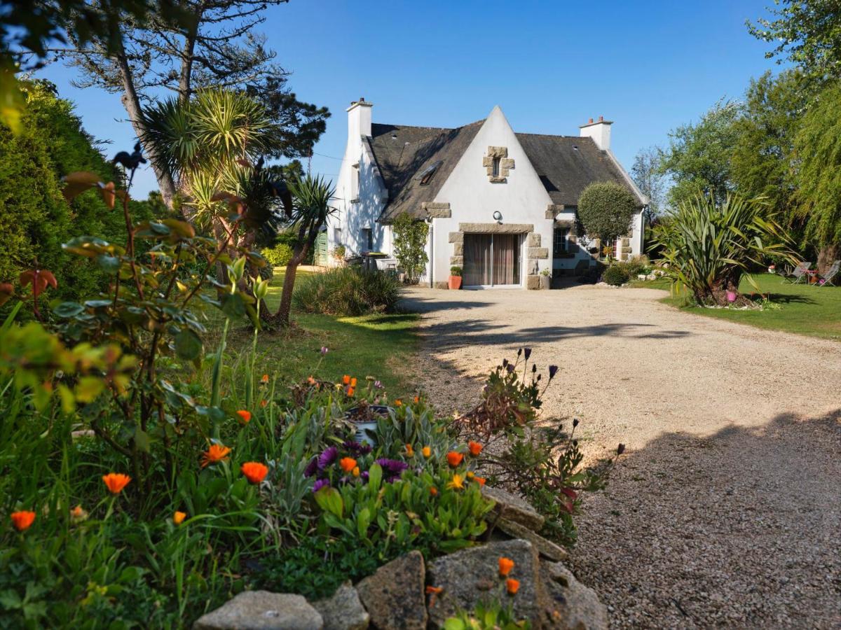 Bed and Breakfast Les Roses Santec Exterior foto