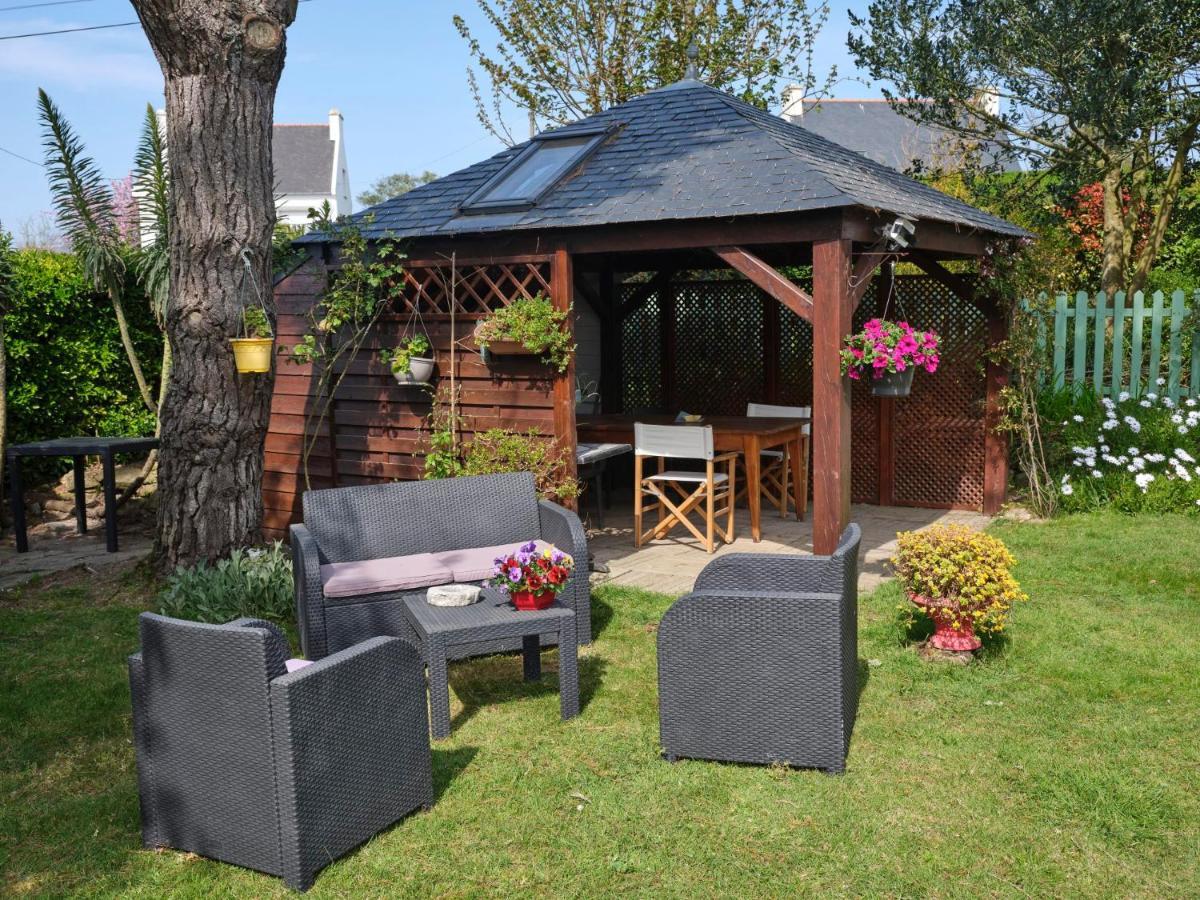 Bed and Breakfast Les Roses Santec Exterior foto